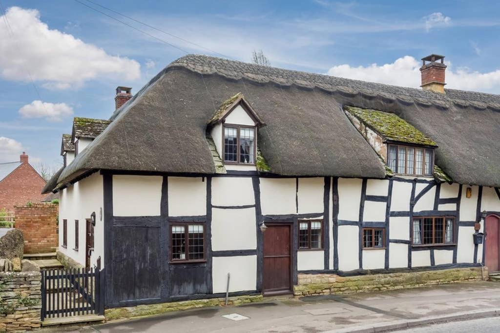 Mickleton  Cotswold Thatched Cottage מראה חיצוני תמונה