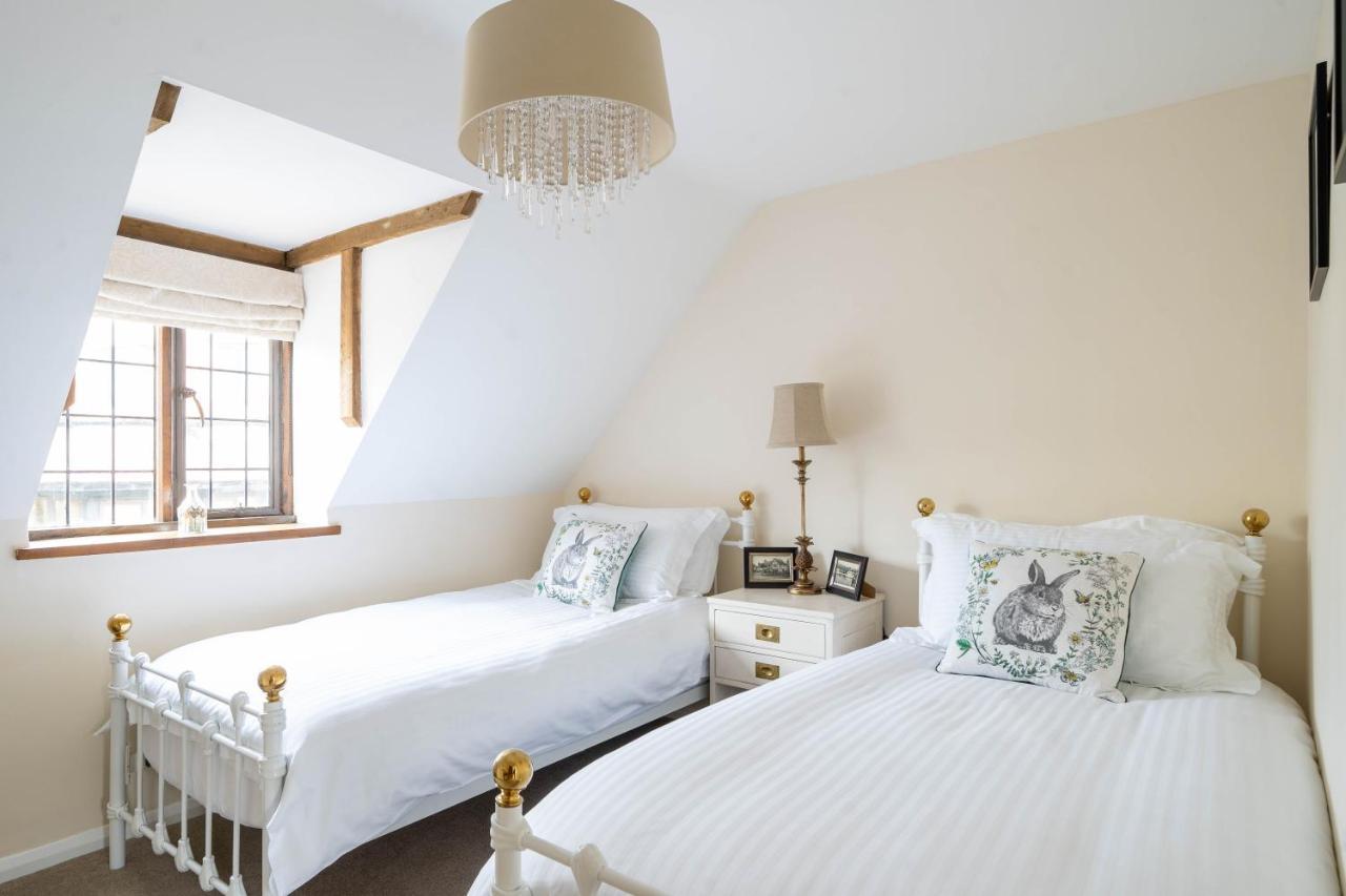 Mickleton  Cotswold Thatched Cottage מראה חיצוני תמונה