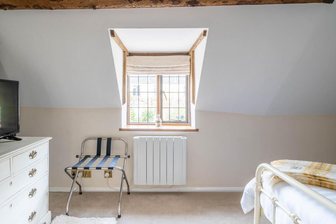 Mickleton  Cotswold Thatched Cottage מראה חיצוני תמונה